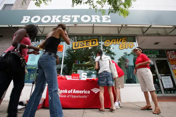 Remember Credit Card Grooming On College Campuses?